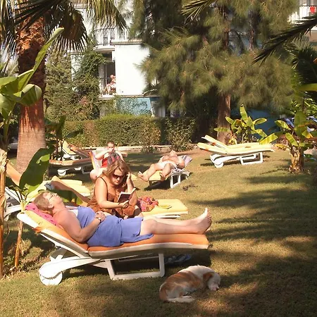 Apartment Antas Deluxe Aparts *